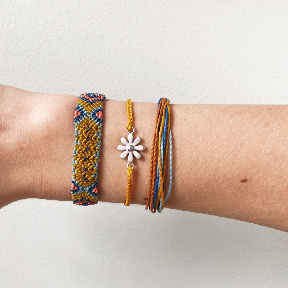 Pura Vida Monthly Club